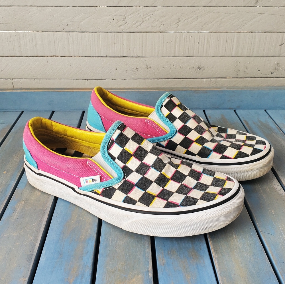 VANS Checkerboard Slip-On Black White Pink Blue Yellow Women's Size 6